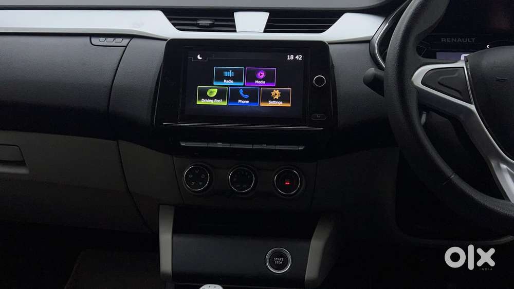 Renault Triber Rxz, 2020, Petrol