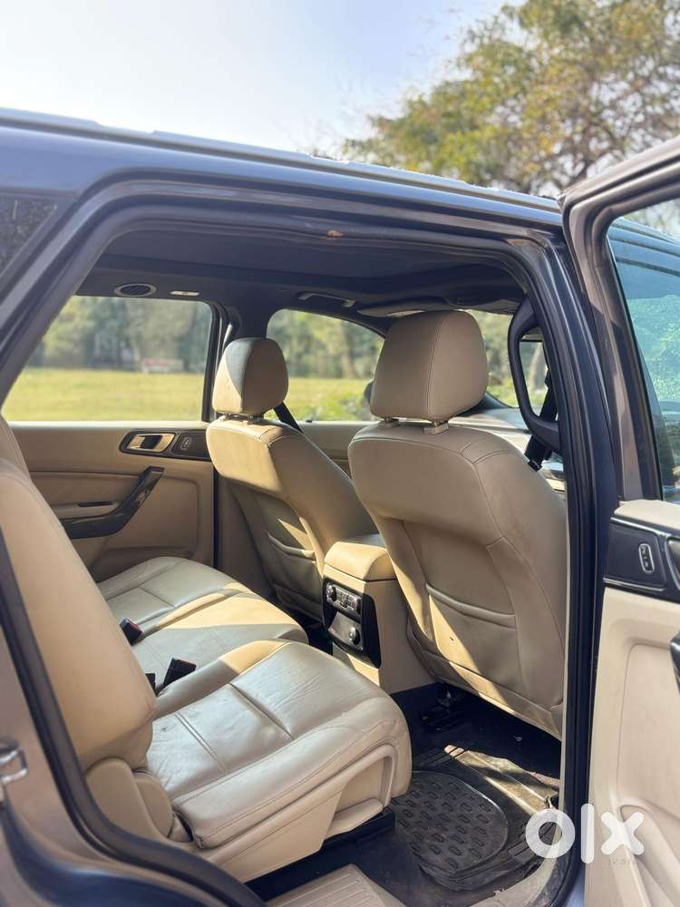 Ford Endeavour 3.2 Titanium 4x4 At, 2016, Diesel