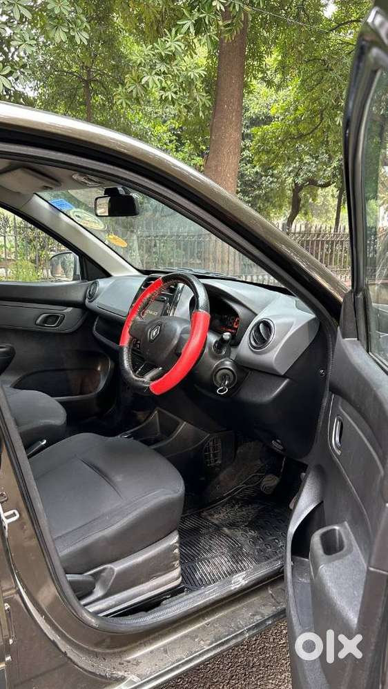 Renault Kwid 1.0 Rxt Amt Opt, 2017, Petrol