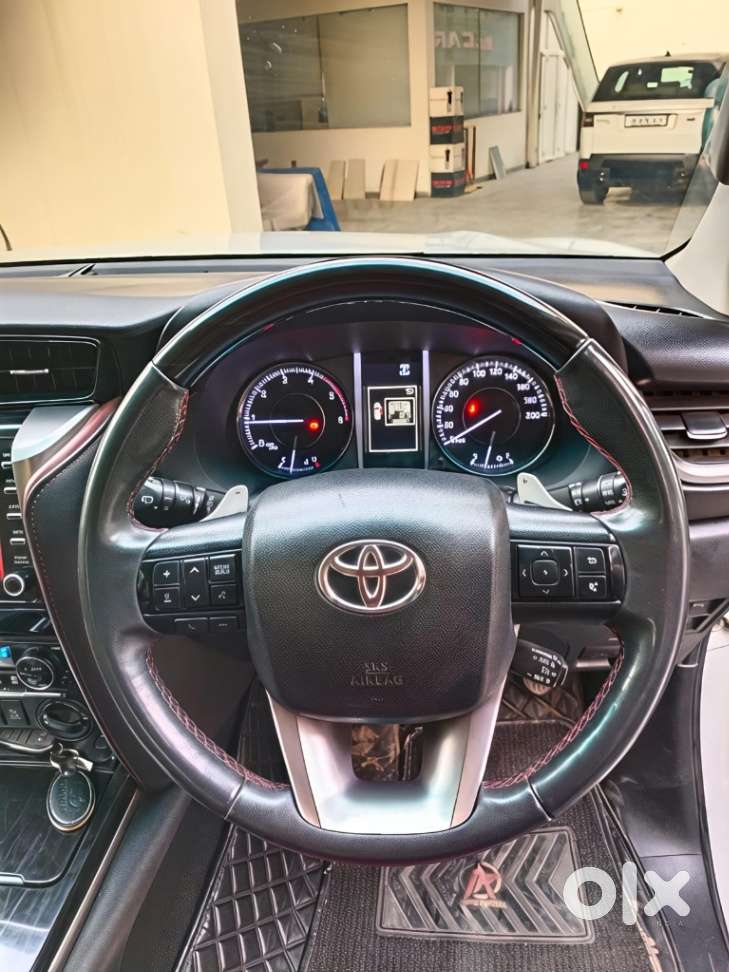 Toyota Fortuner Legender 4x4 At 2.8, 2023, Diesel