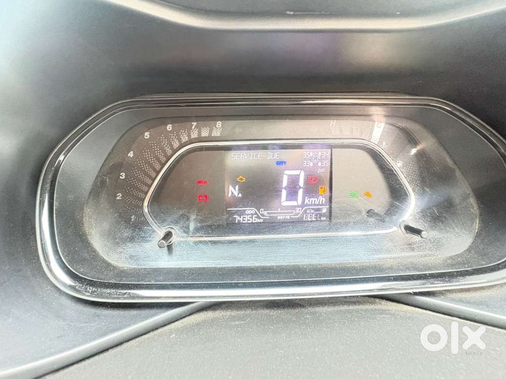 Tata Nexon Diesel Automatic  1st Owner  Excellent Condition
