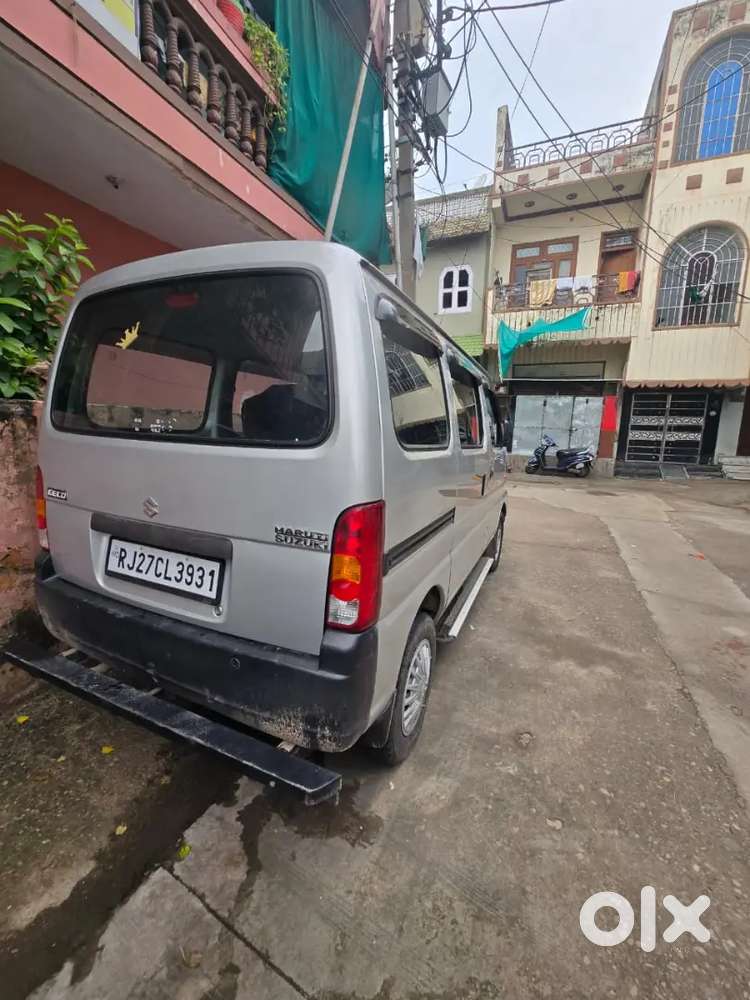 Maruti Suzuki Eeco 2022 Cng & Petrol  68000 Km Driven
