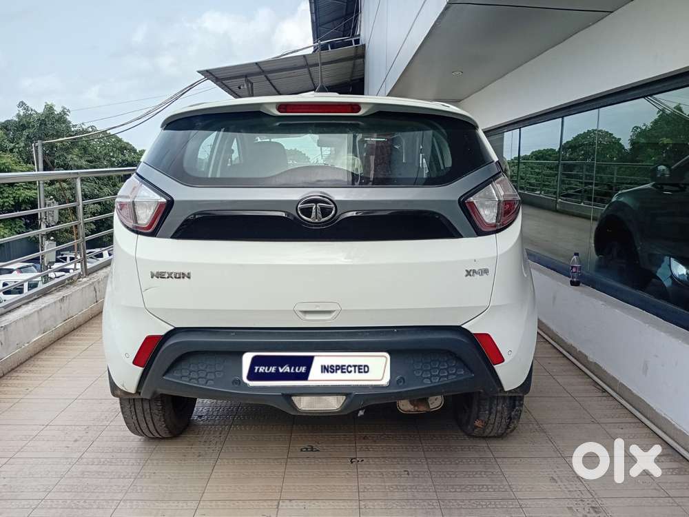 Tata Nexon 1.2 Revotron Xma Amt (s), 2019, Petrol