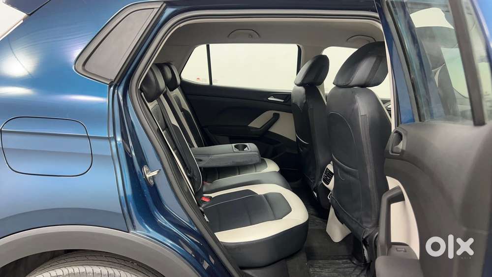 Volkswagen Taigun 1.0 Tsi Highline At, 2024, Petrol