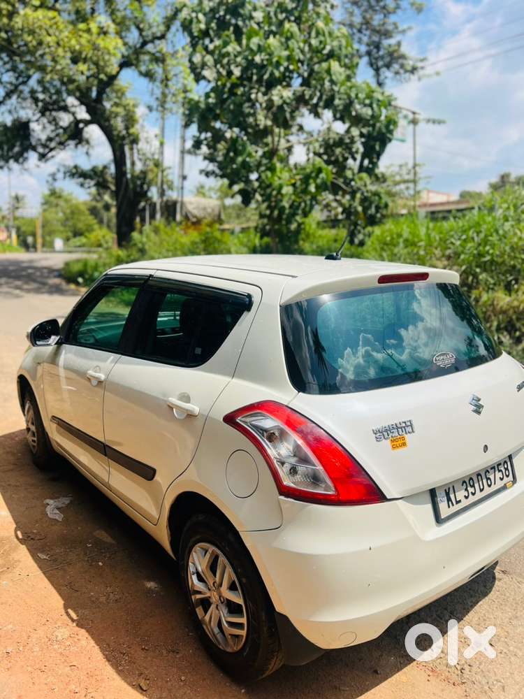 Swift Maruti Suzuki 2012