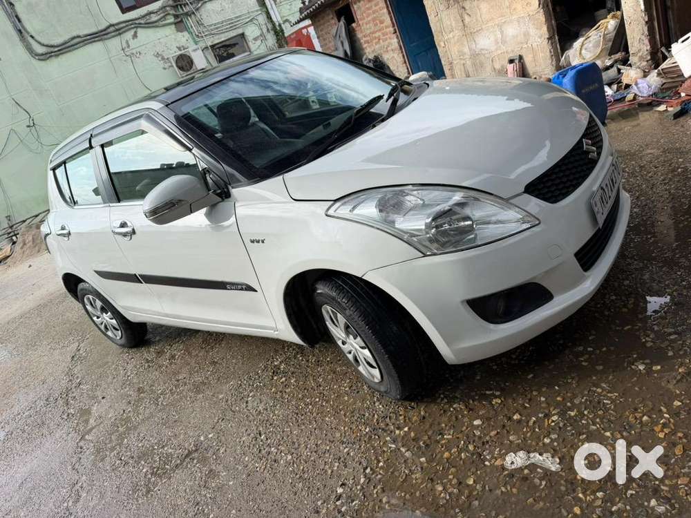 Maruti Suzuki Swift 2012 Petrol 110000 Km Driven