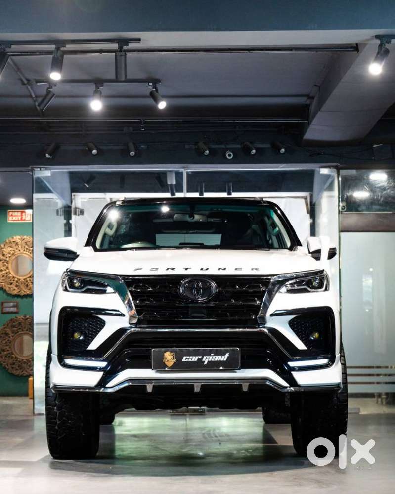 Toyota Fortuner Leader Edition (at), 2025, Diesel