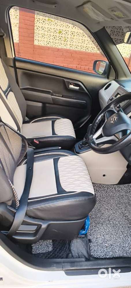 Maruti Suzuki Wagon R Vxi Amt1.2, 2025, Cng & Hybrids