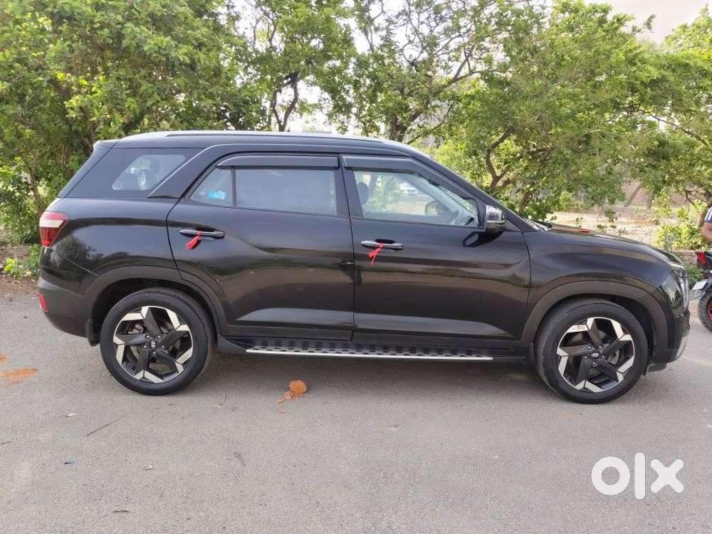 Hyundai Alcazar 2.0 Signature (o) Petrol At 6 Str, 2021, Petrol