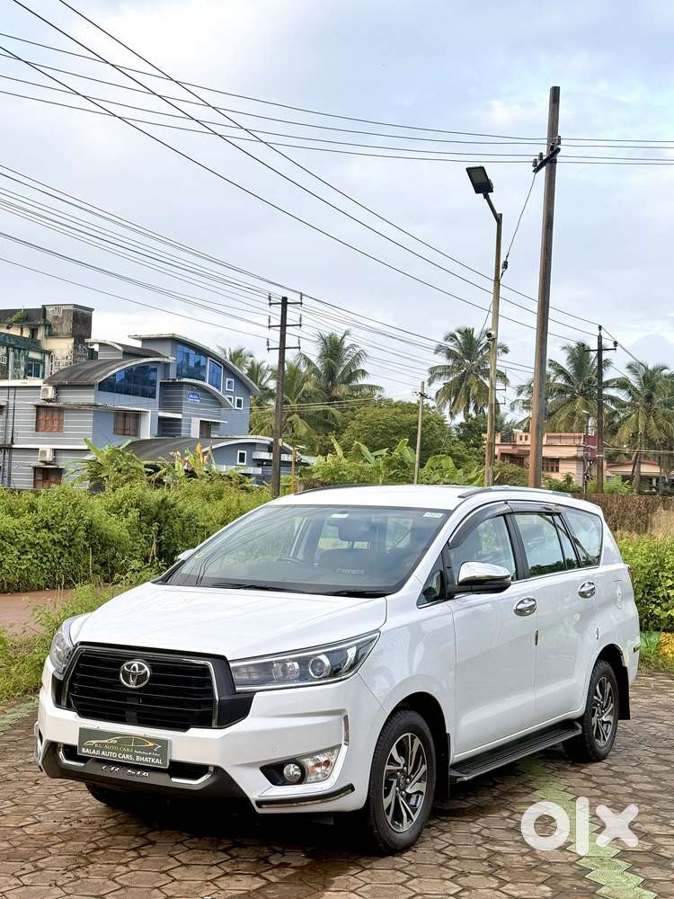 Toyota Innova Crysta 2.4 V 7 Str, 2024, Diesel