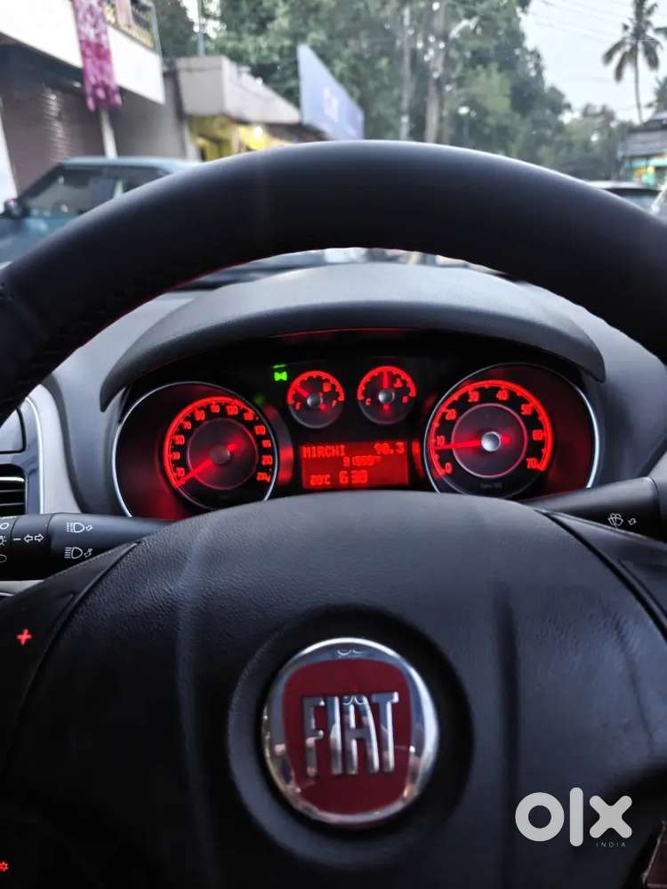 Fiat Linea 2015 Petrol 26000 Km Driven