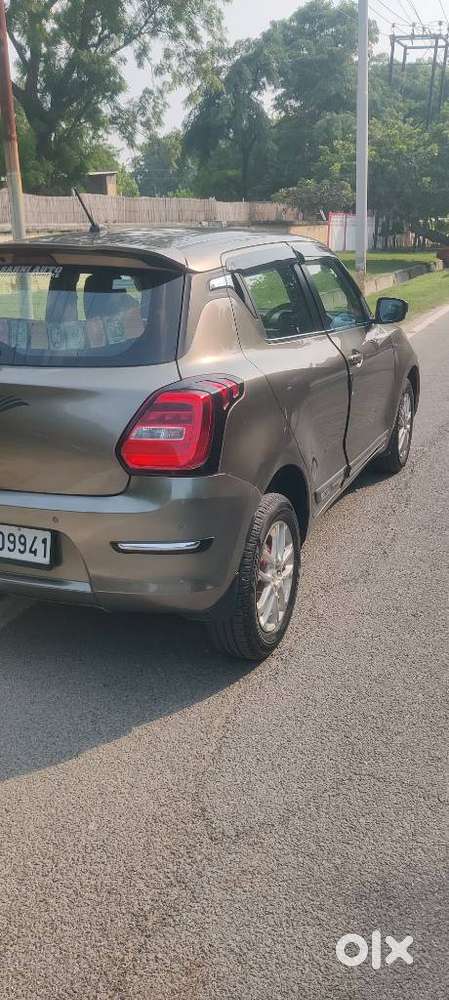 Maruti Suzuki New-gen Swift Zxi, 2023, Petrol