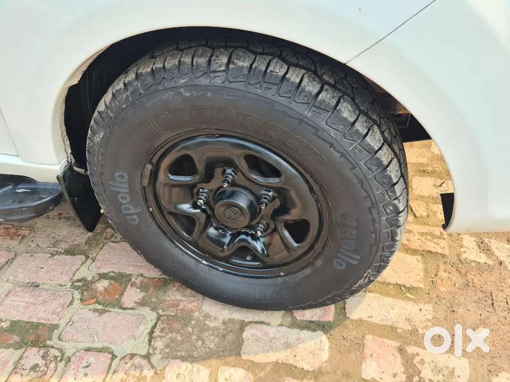 Tata Safari Storme 2015 Diesel Well Maintained