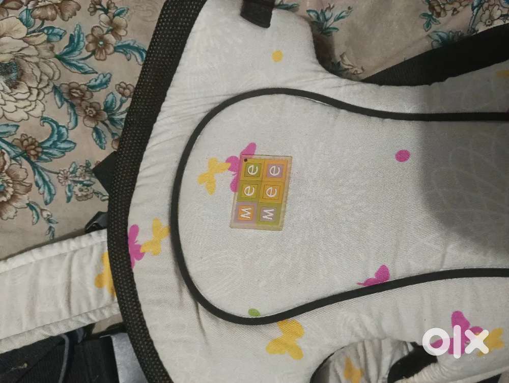 Baby hanging bag