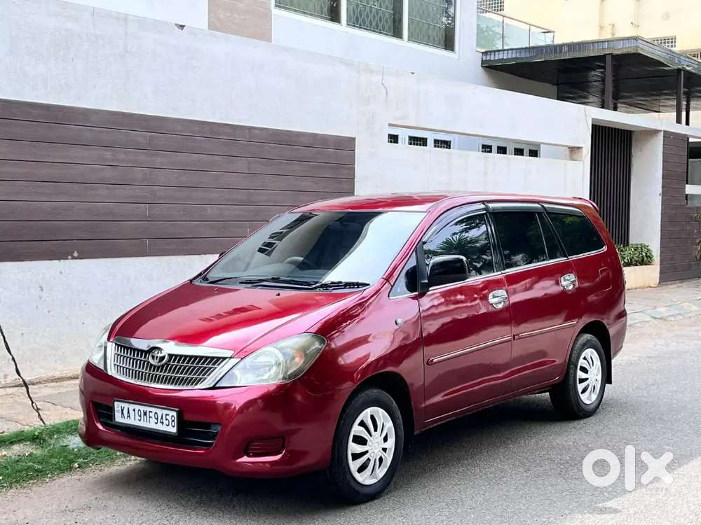 Toyota Innova 2007 Diesel 225000 Km Driven