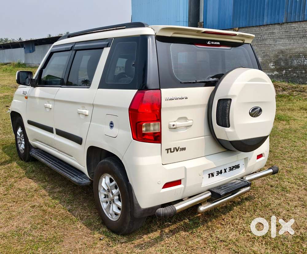 Mahindra Tuv 300 T8, 2016, Diesel
