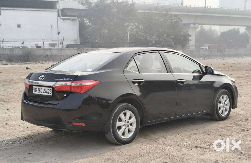 Toyota Corolla Altis [2014-2017] 1.8 G Cvt, 2016, Petrol