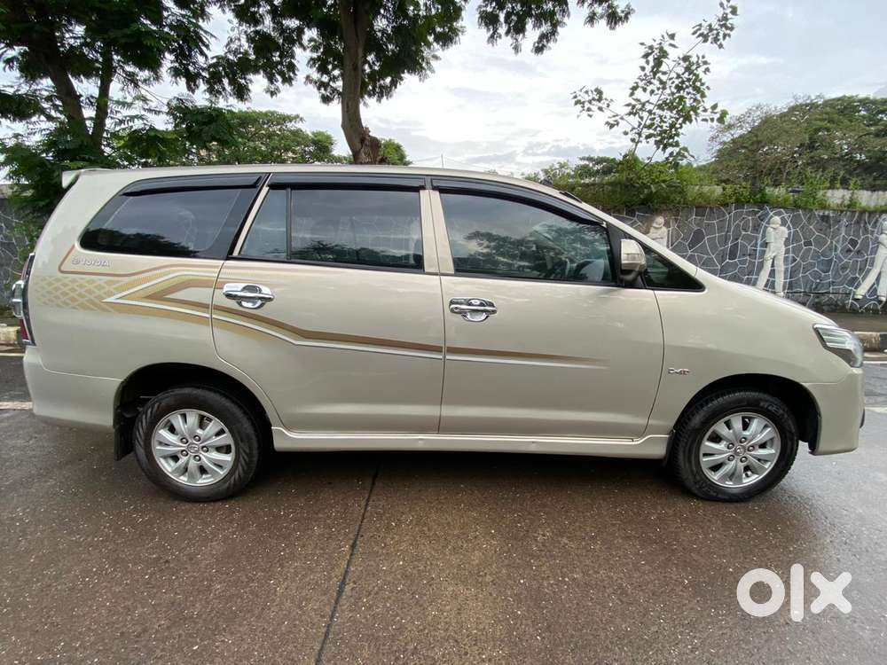 Toyota Innova 2.5 Vx 8 Str Bs-iii, 2011, Diesel