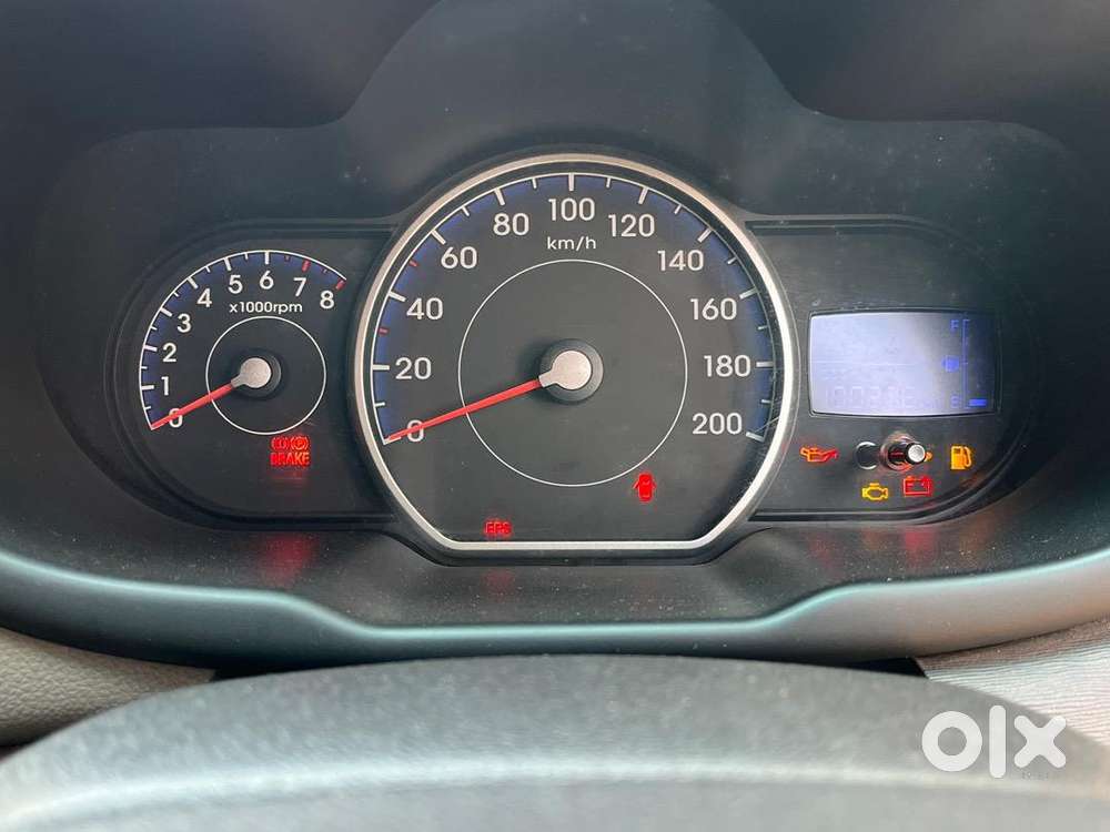 Hyundai I10 2011 Petrol 100200 Km Driven