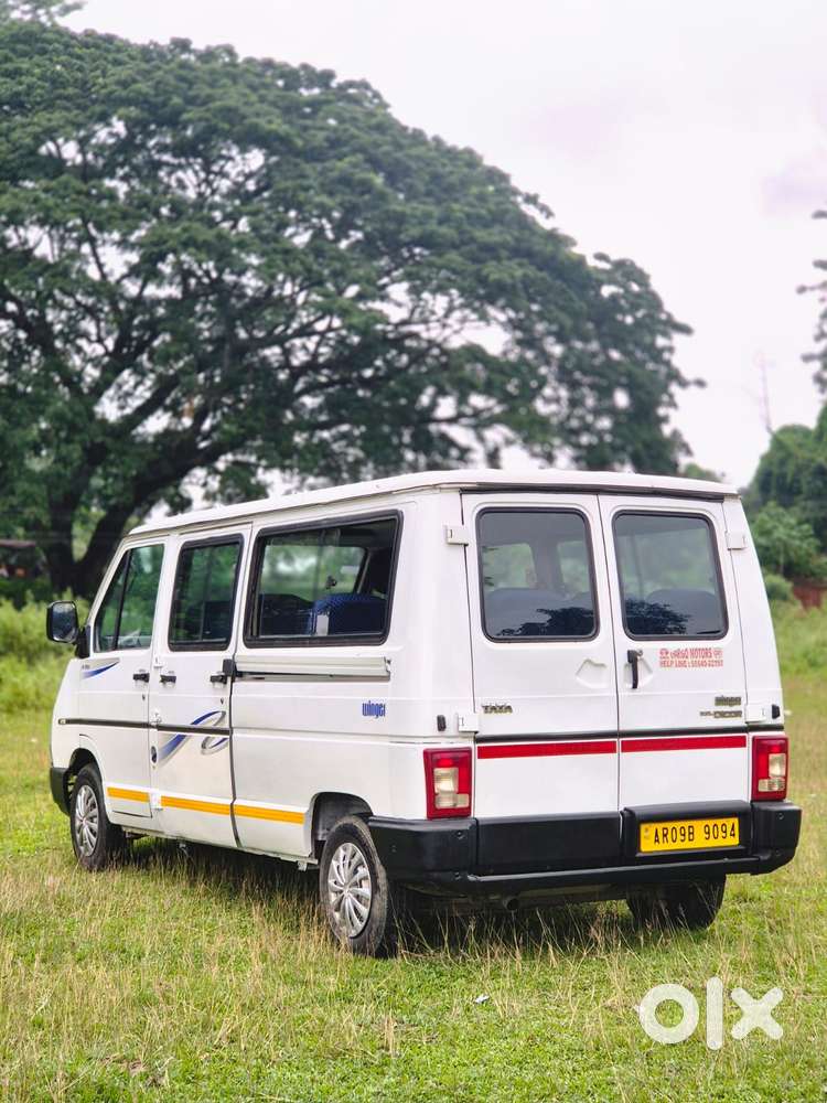 Tata Winger Deluxe - Flat Roof (ac), 2018, Diesel