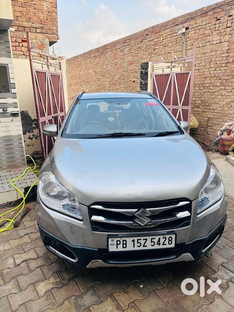 Maruti Suzuki S-cross 2015 Diesel Good Condition