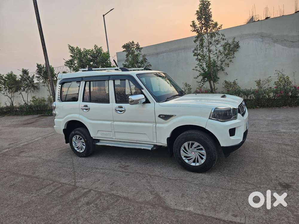 Mahindra Scorpio S2, 2015, Diesel