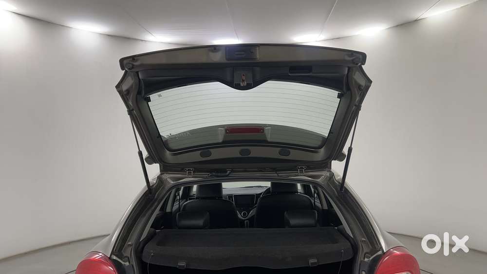 Maruti Suzuki Baleno 2019-2022 1.2 Zeta At, 2020, Petrol