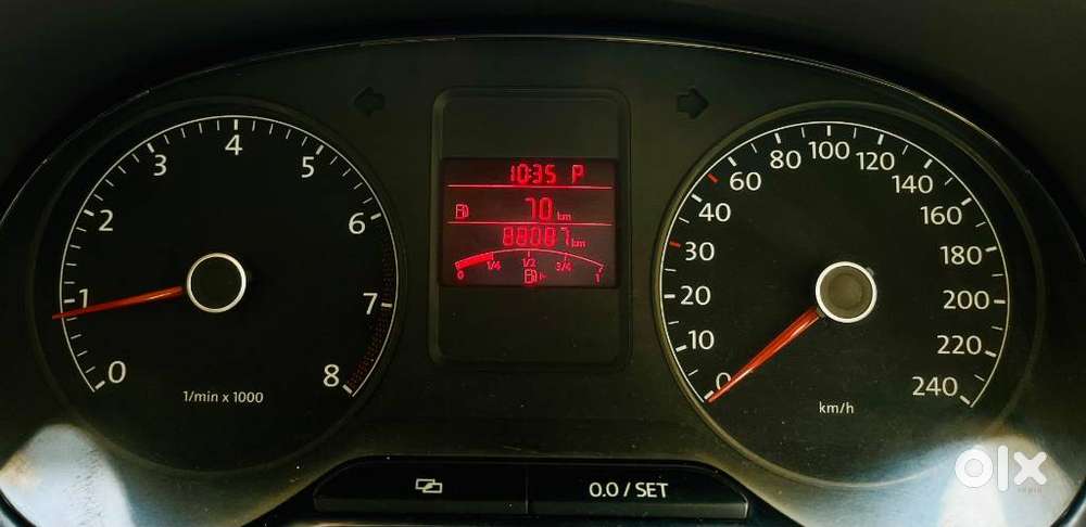 Volkswagen Vento 1.2 Tsi Highline At, 2013, Petrol