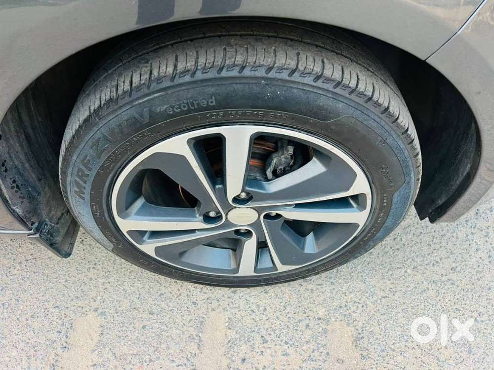 Tata Altroz Xz, 2022, Petrol