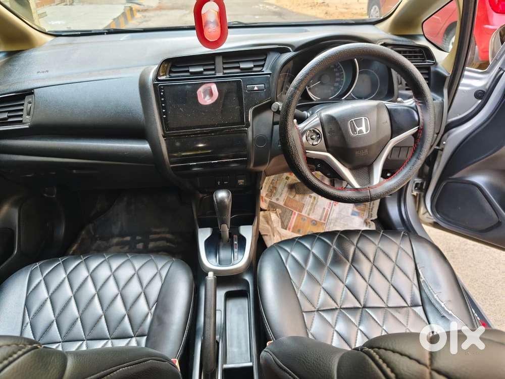 Honda Jazz V Automatic, 2018, Petrol
