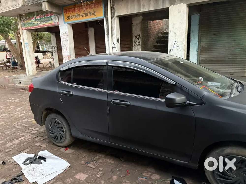 Honda City Zx 2010 Cng & Hybrids 100000 Km Driven