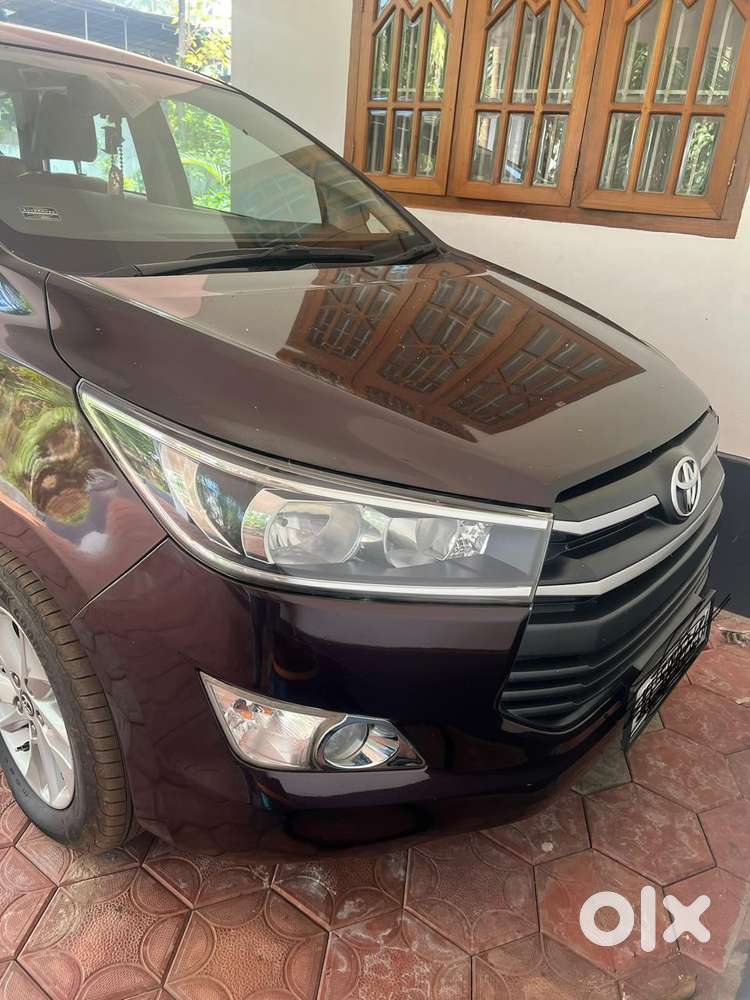 Toyota Innova Crysta, 2017