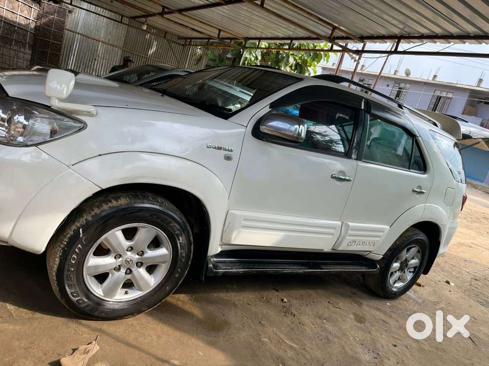 2011 Toyota Fortuner Diesel Manual