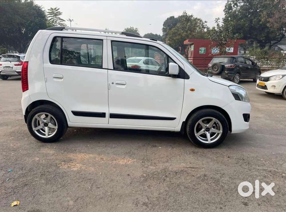 Maruti Suzuki 2016 Petrol