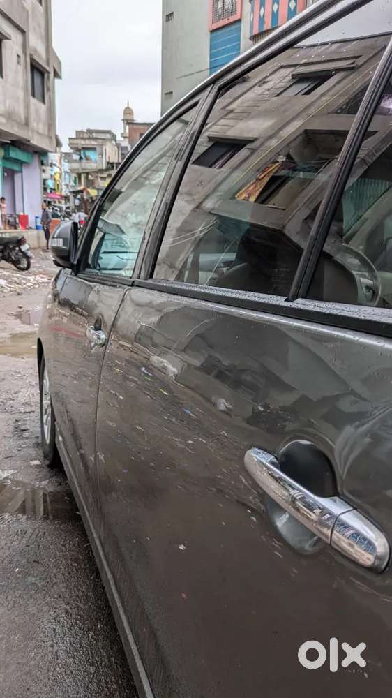 Toyota Innova V Model Best Condition