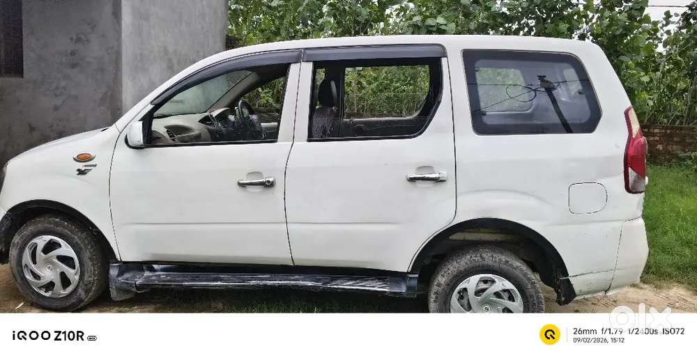 Mahindra Xylo D2