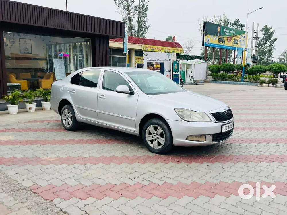 Skoda Laura Elegance 2010 Passing 2030