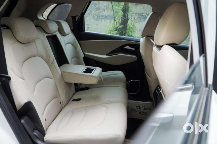 Mg Hector Savvy Pro Cvt, 2023