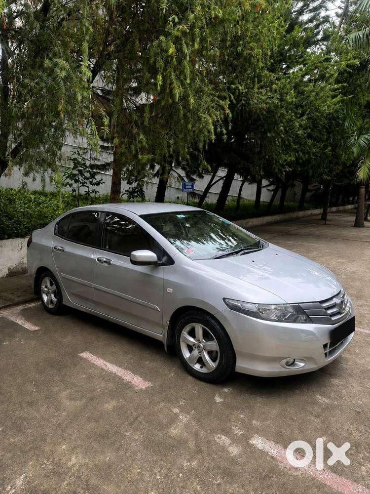 Showroom Condition, Sparingly Used Honda City Vmt For Immediate Sale