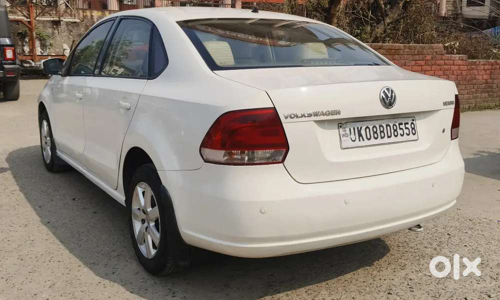 Volkswagen Vento  Highline Plus Petrol 2012