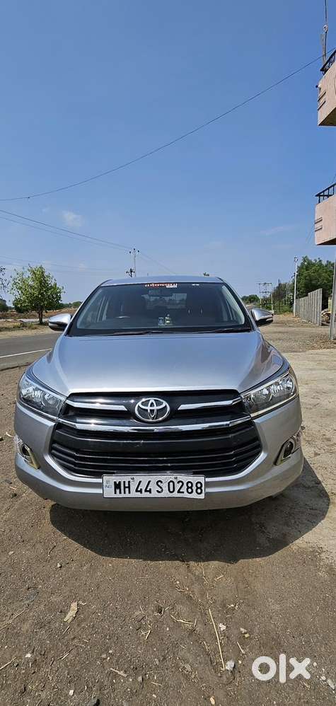 Toyota Innova Crysta
