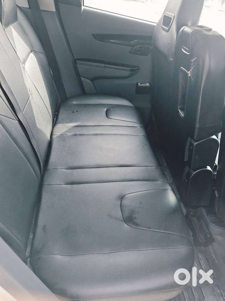 Mahindra Kuv 100 1.2 Trip Cng, 2018, Cng & Hybrids