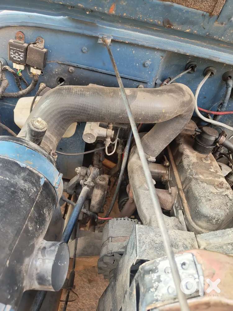 Mahindra Jeep 2004 Diesel Well Maintained