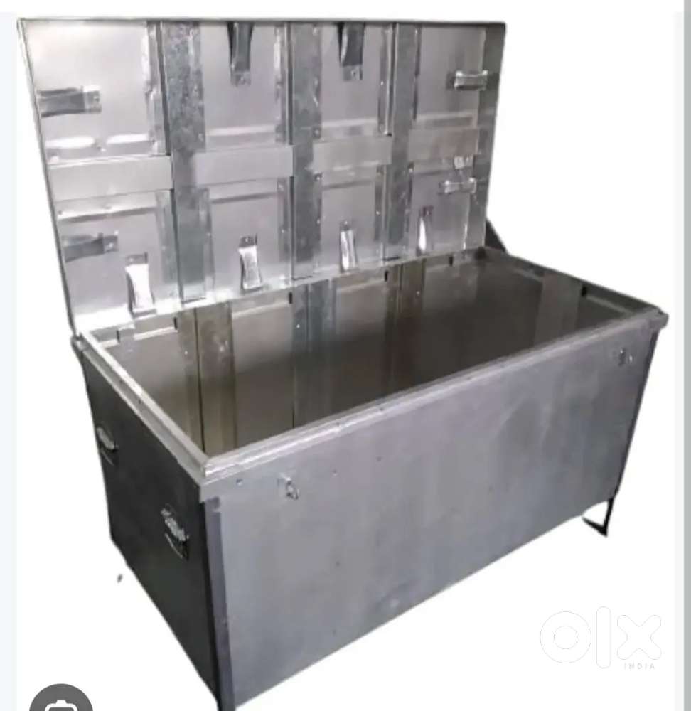 Iron Trunk Peti Heavy Quality Good Condition Big size