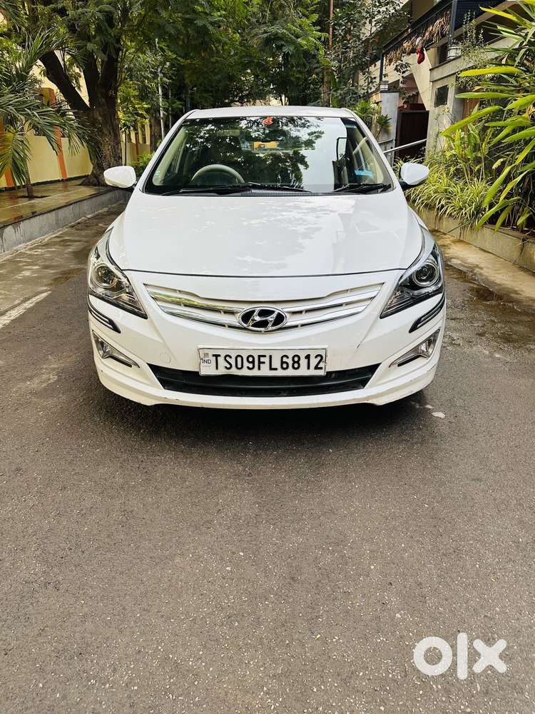 Hyundai Verna [2015-2017] Fluidic 4s 1.6 Vtvt Sx (o), 2015, Petrol