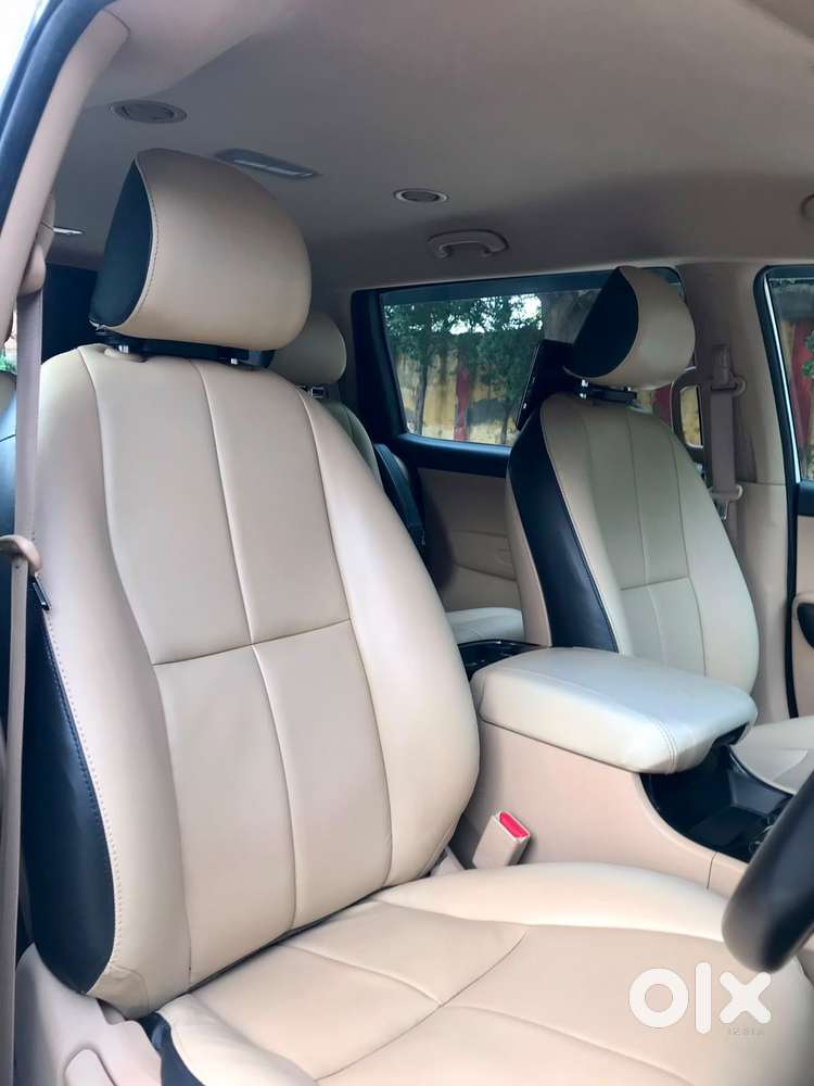 Kia Carnival Premium, 2021, Diesel