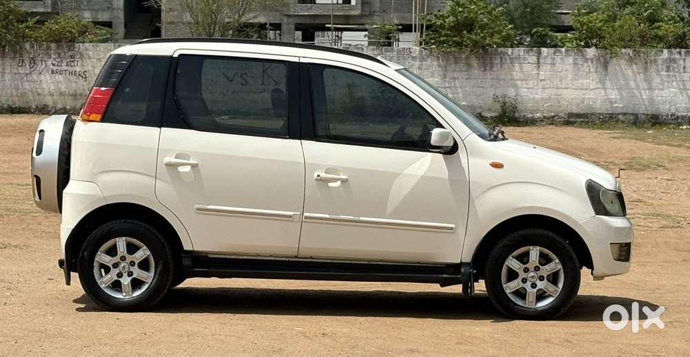 Mahindra Quanto C8, 2013, Diesel