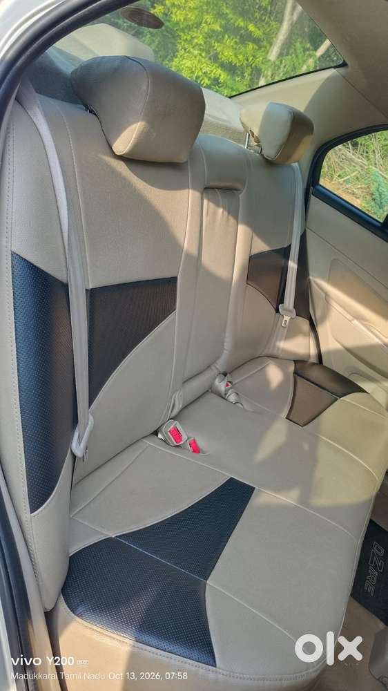 Maruti Suzuki Swift Dzire 1.2 Vxi Bsiv, 2015, Petrol