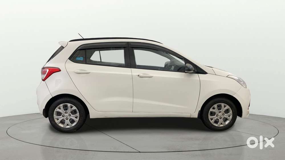 Hyundai Grand I10 1.2 Sportz Prime Edition Vtvt, 2016, Petrol