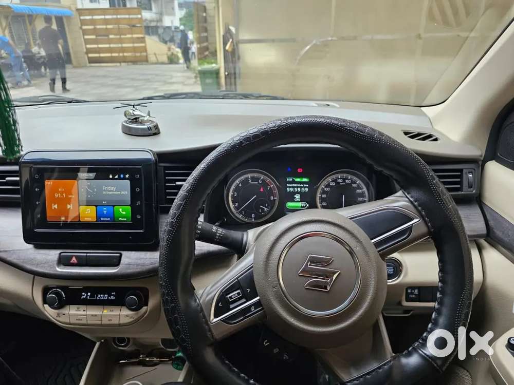 Maruti Suzuki Ertiga Zxi (cng) 2023